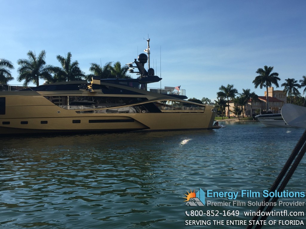 Miami Boat Show 2015 gold yacht